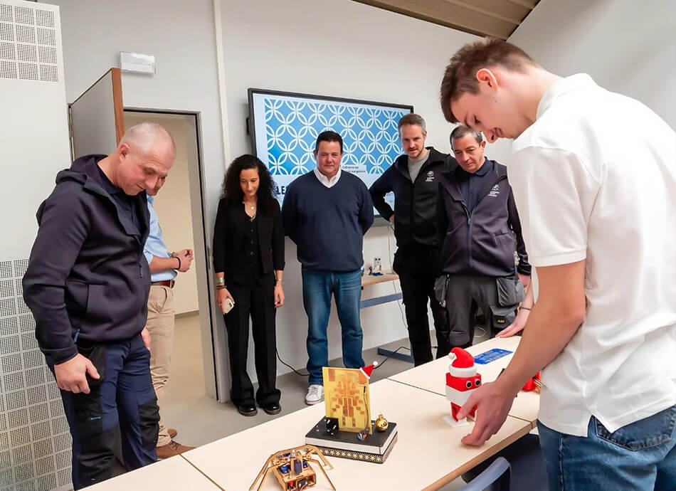 Empowering Students Through 3D Printing at Athénée Royal d’Esneux